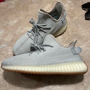 Yeezy Boost 350